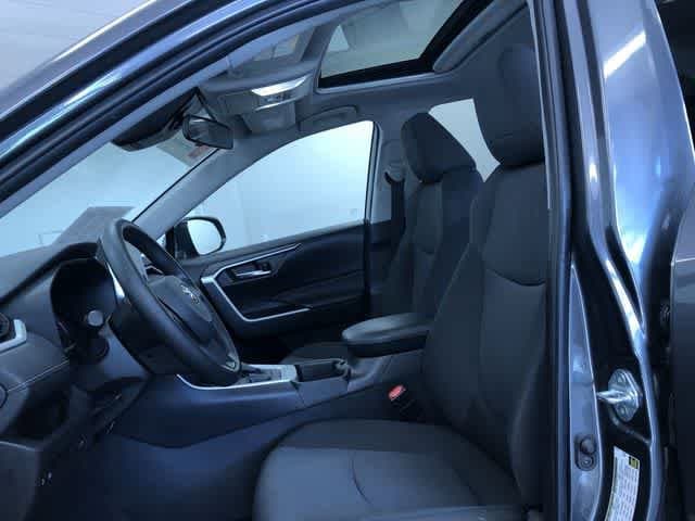 Thumbnail: 2025 Toyota RAV4 - 18