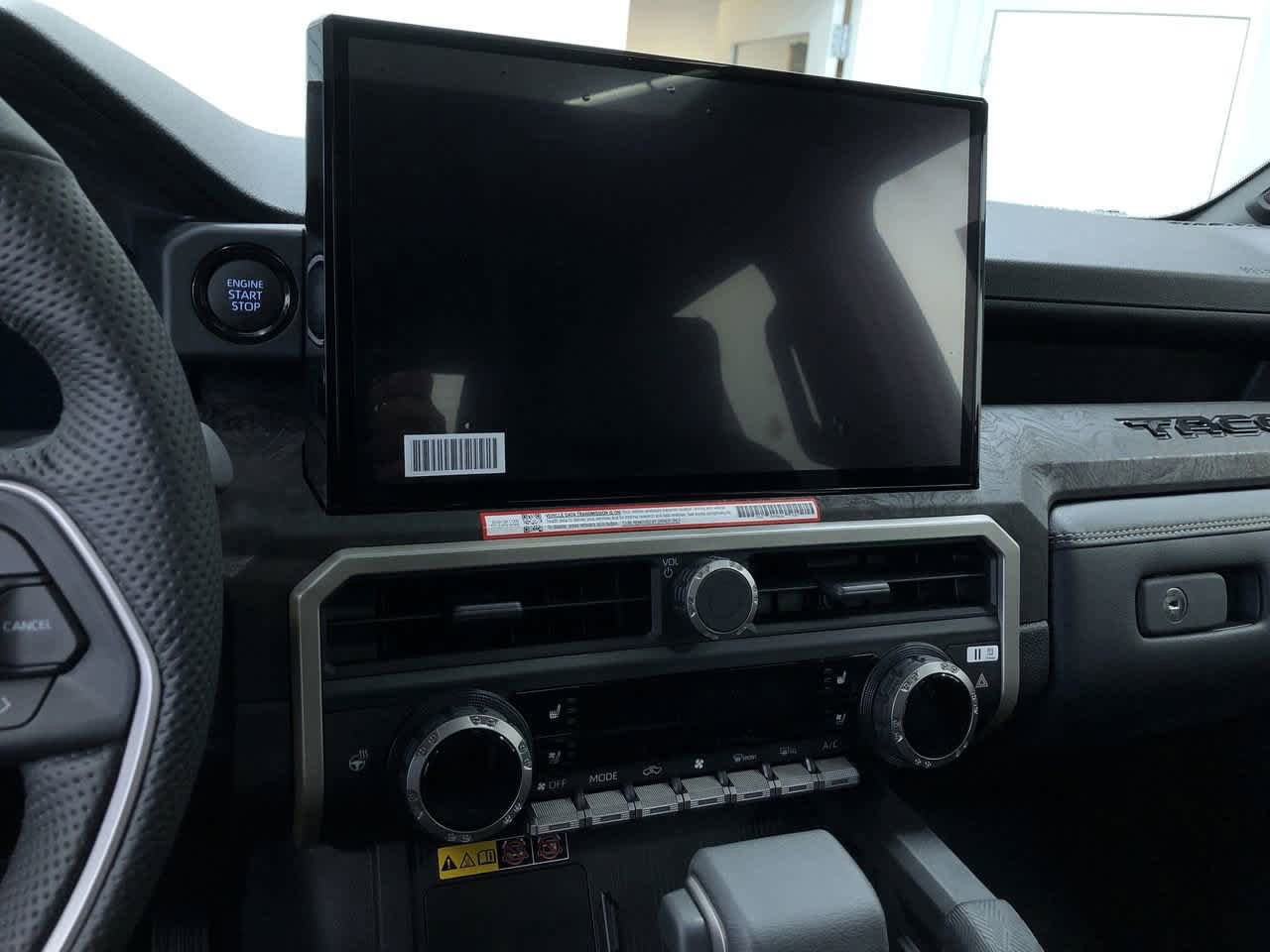 2024 Toyota Tacoma Limited 18