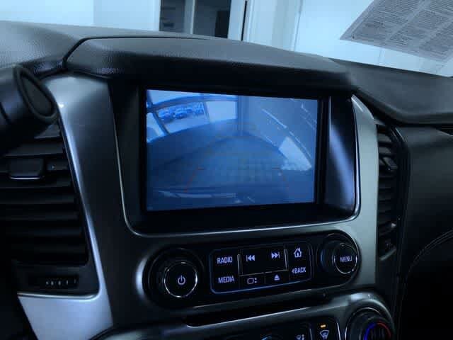 Thumbnail: 2019 Chevrolet Suburban - 22