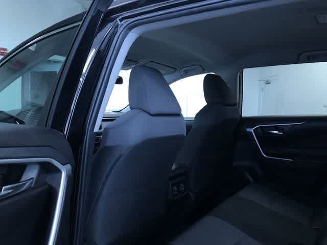 Thumbnail: 2024 Toyota RAV4 - 19