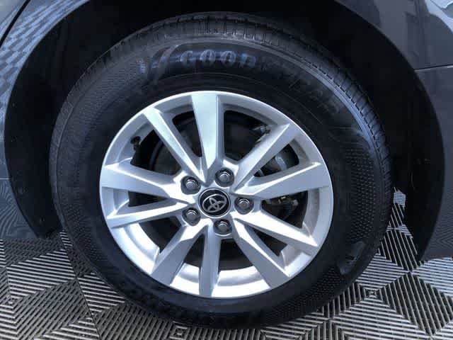 Thumbnail: 2025 Toyota Camry - 8