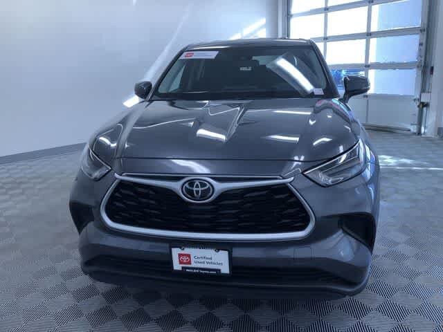 Thumbnail: 2023 Toyota Highlander - 14