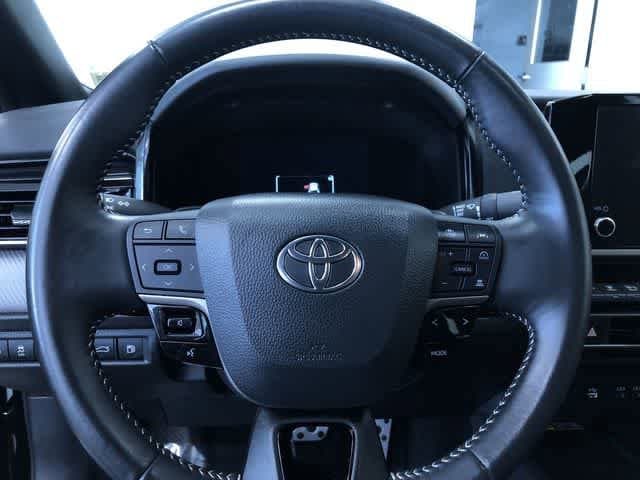 Thumbnail: 2025 Toyota Camry - 24