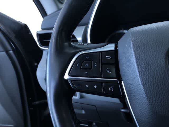 Thumbnail: 2020 Toyota Highlander - 17