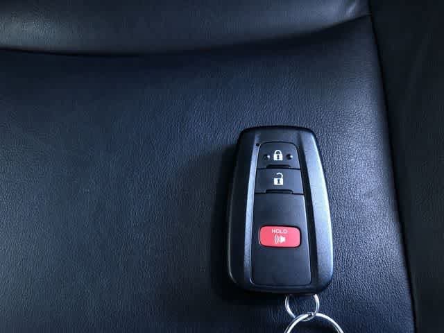 Thumbnail: 2021 Toyota Prius - 31