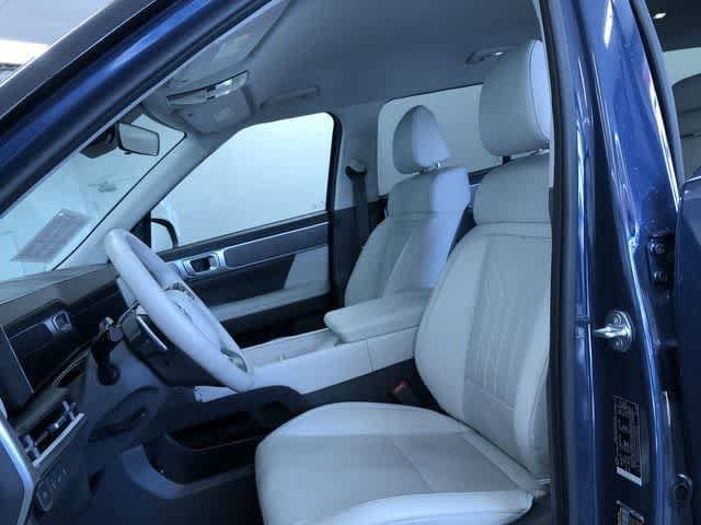 Thumbnail: 2025 Hyundai Santa Fe - 18