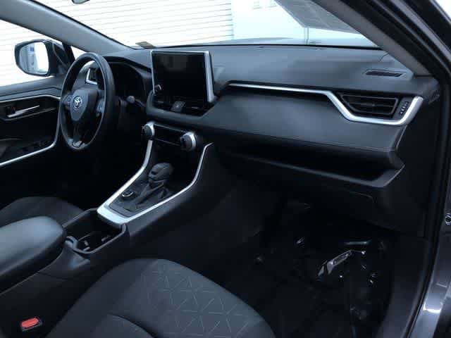 Thumbnail: 2025 Toyota RAV4 - 23