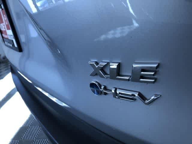 Thumbnail: 2025 Toyota RAV4 - 16