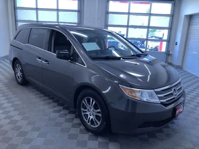 Thumbnail: 2013 Honda Odyssey - 35