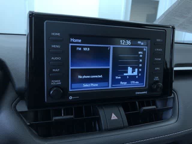 Thumbnail: 2022 Toyota RAV4 - 21