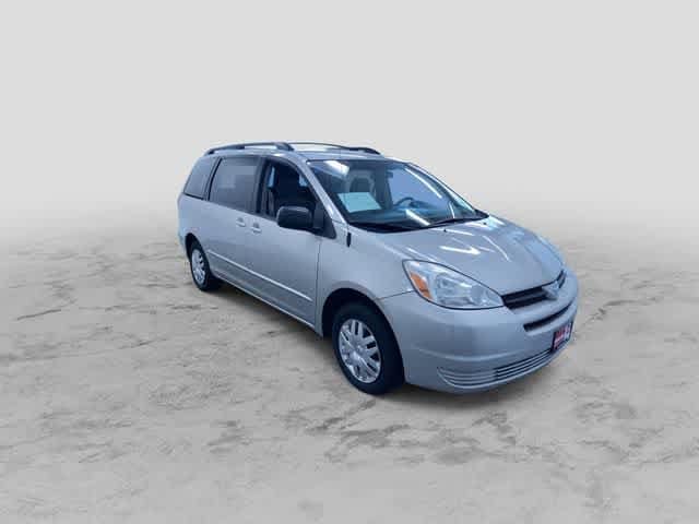 Thumbnail: 2005 Toyota Sienna - 3