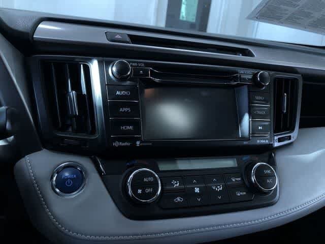 Thumbnail: 2016 Toyota RAV4 - 27