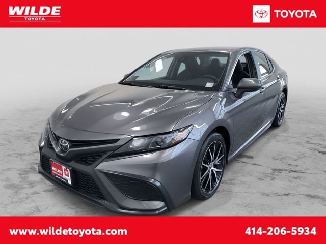 2024 Toyota Camry SE -
                West Allis, WI