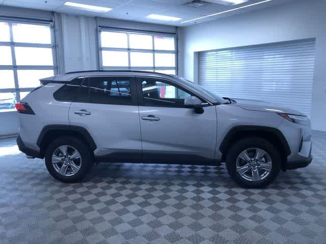 Thumbnail: 2025 Toyota RAV4 - 36