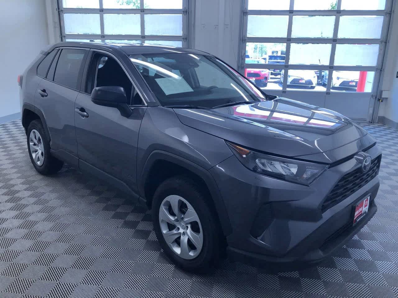 Thumbnail: 2022 Toyota RAV4 - 37