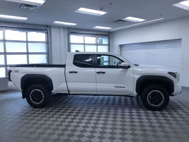 Thumbnail: 2025 Toyota Tacoma - 6