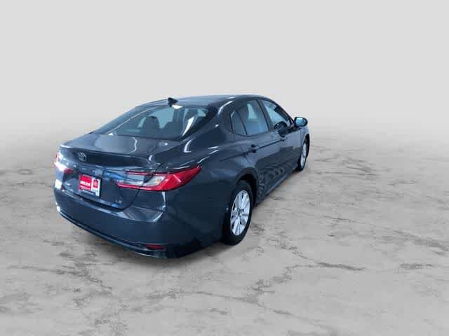 Thumbnail: 2025 Toyota Camry - 10