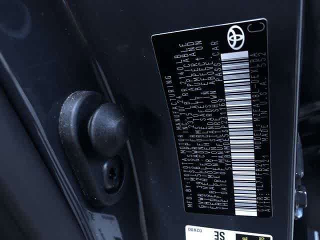 Thumbnail: 2025 Toyota Corolla - 31