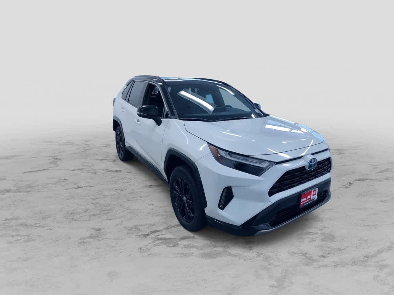 Thumbnail: 2022 Toyota RAV4 - 3