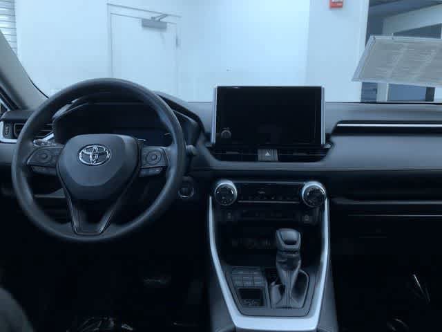 Thumbnail: 2025 Toyota RAV4 - 17