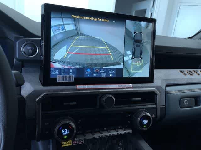 Thumbnail: 2025 Toyota 4Runner - 20