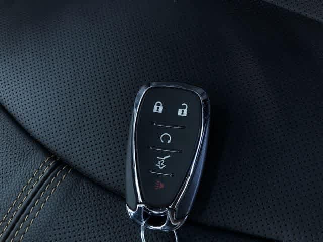 Thumbnail: 2023 Chevrolet Equinox - 32