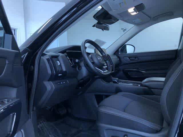 Thumbnail: 2025 Nissan Pathfinder - 11