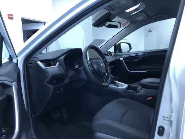 Thumbnail: 2025 Toyota RAV4 - 10