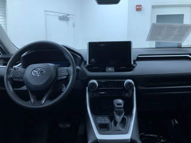 Thumbnail: 2025 Toyota RAV4 - 17