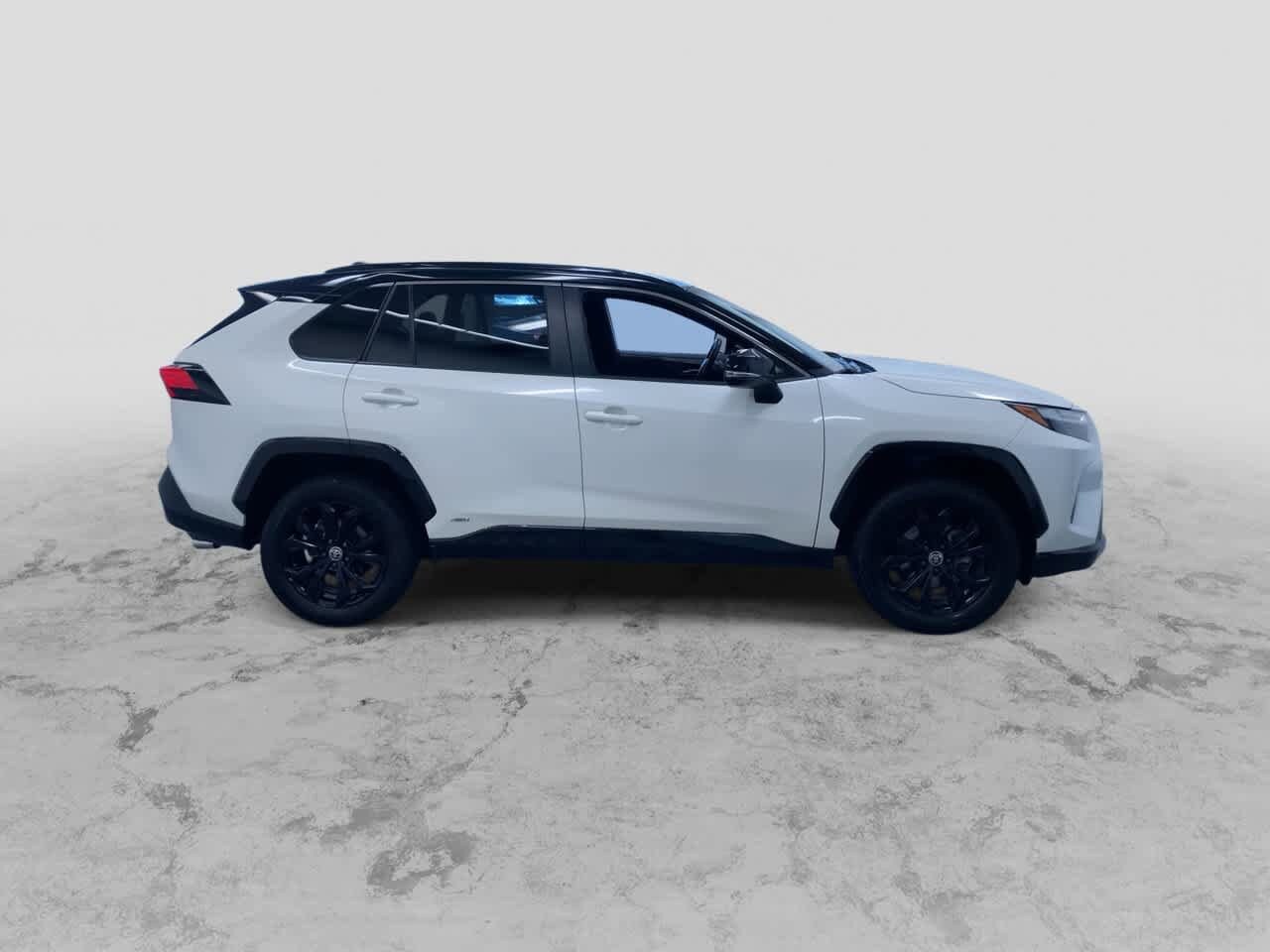 Thumbnail: 2022 Toyota RAV4 - 2