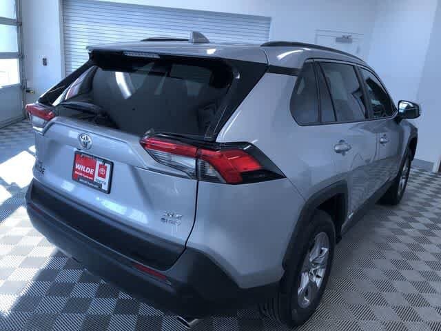 Thumbnail: 2025 Toyota RAV4 - 34