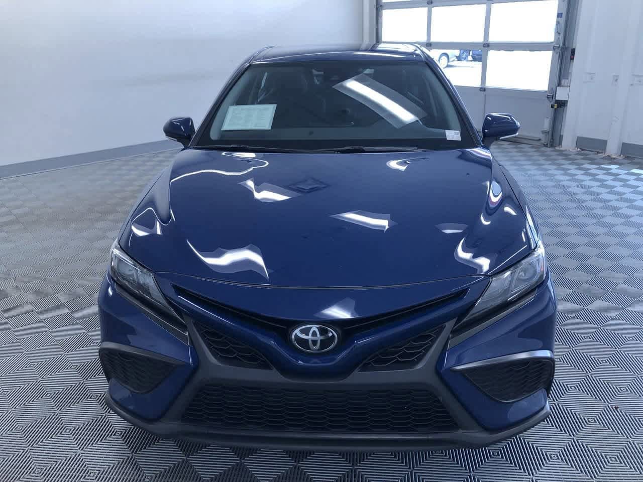 2024 Toyota Camry SE 14