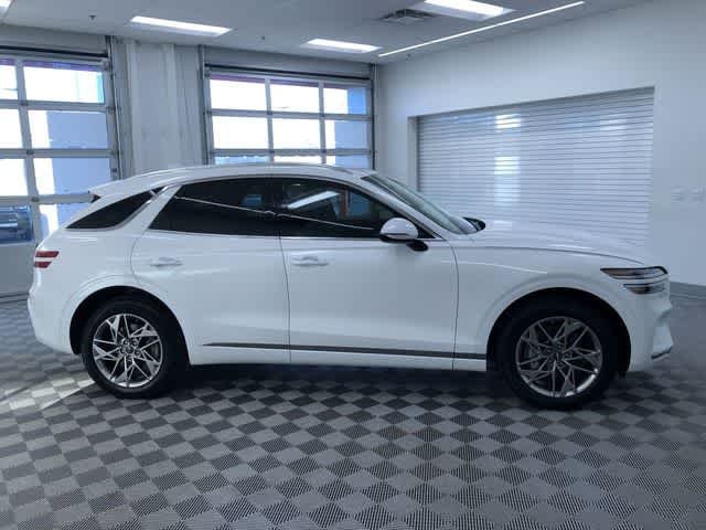 Thumbnail: 2023 Genesis GV70 - 37