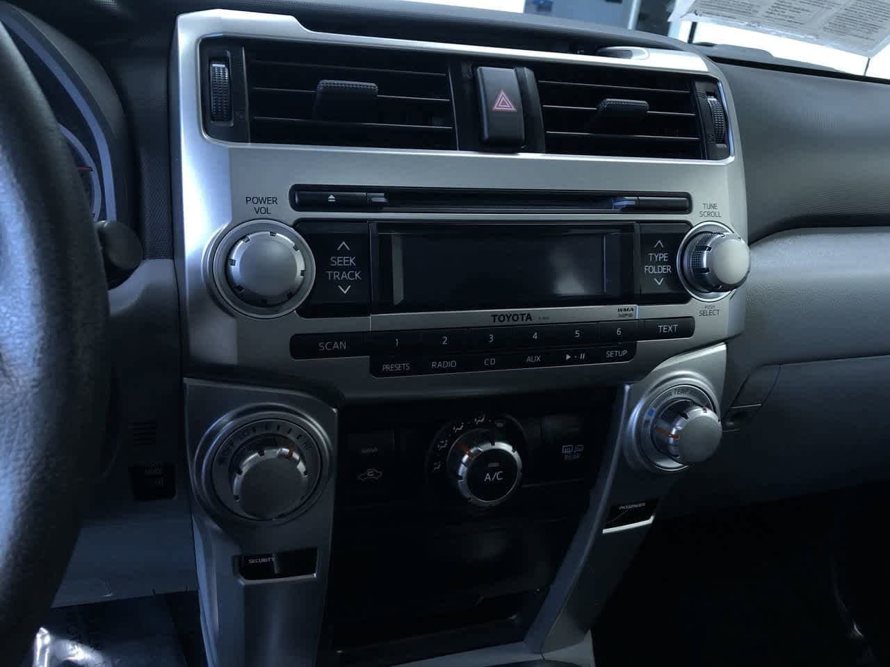 Thumbnail: 2013 Toyota 4Runner - 27