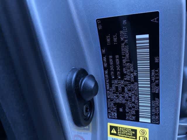 Thumbnail: 2018 Toyota Highlander - 32