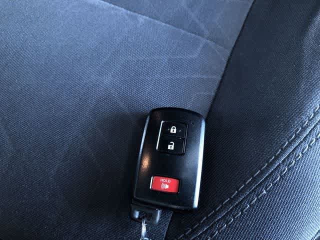 Thumbnail: 2019 Toyota Tacoma - 26