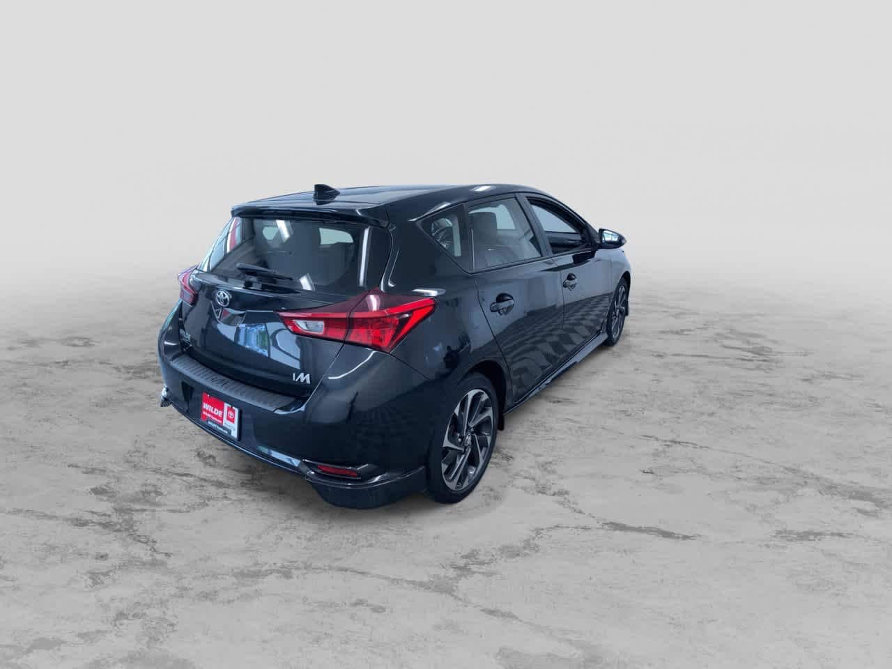 Thumbnail: 2017 Toyota Corolla iM - 9