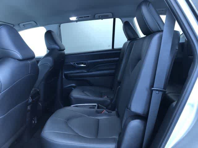 Thumbnail: 2025 Toyota Grand Highlander - 22