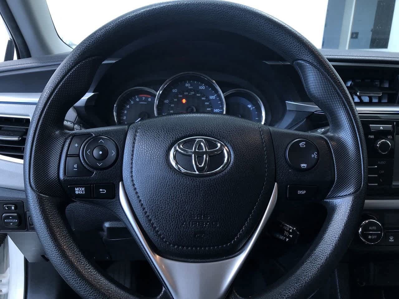 Thumbnail: 2015 Toyota Corolla - 24