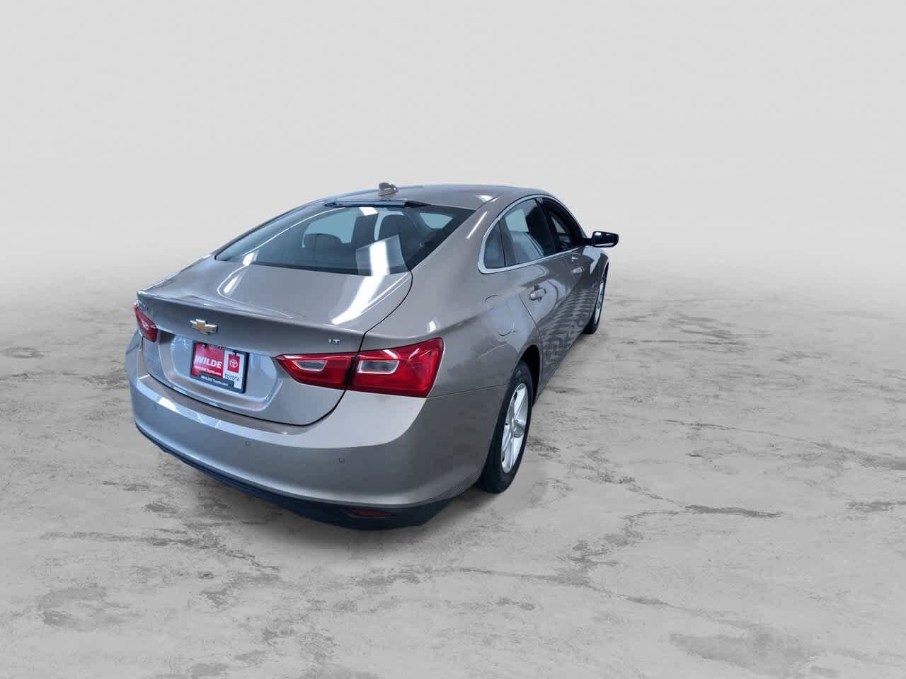 Thumbnail: 2024 Chevrolet Malibu - 9