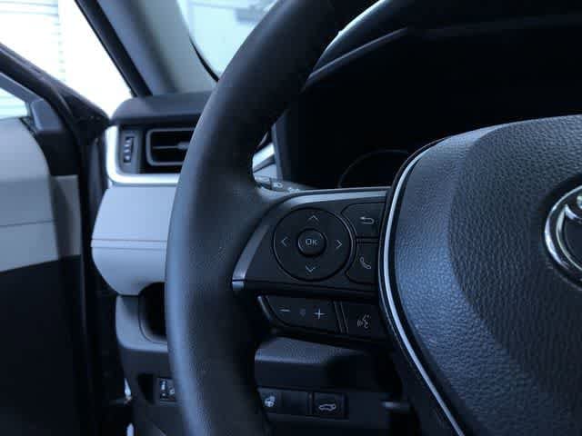 Thumbnail: 2024 Toyota RAV4 - 25