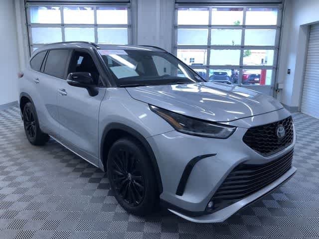 Thumbnail: 2025 Toyota Highlander - 36