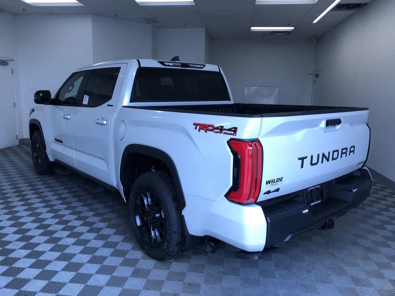2025 Toyota Tundra Limited 4