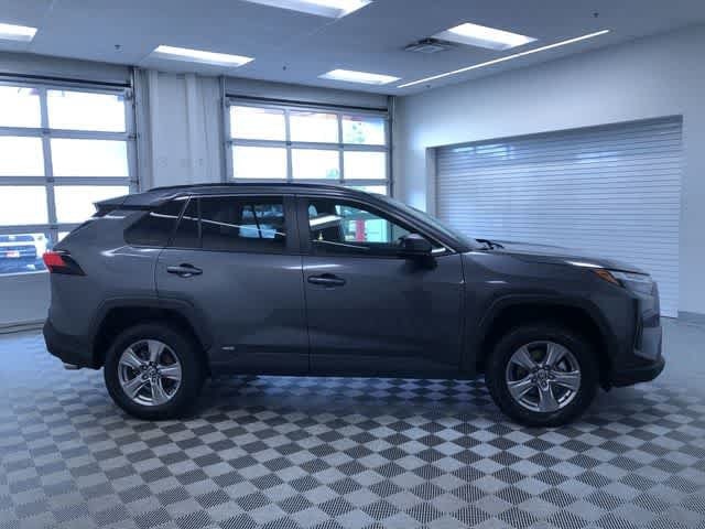 Thumbnail: 2025 Toyota RAV4 - 35