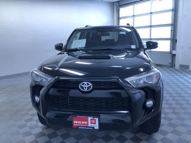 Thumbnail: 2017 Toyota 4Runner - 17