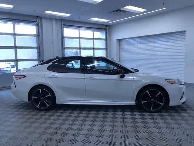 Thumbnail: 2020 Toyota Camry - 36