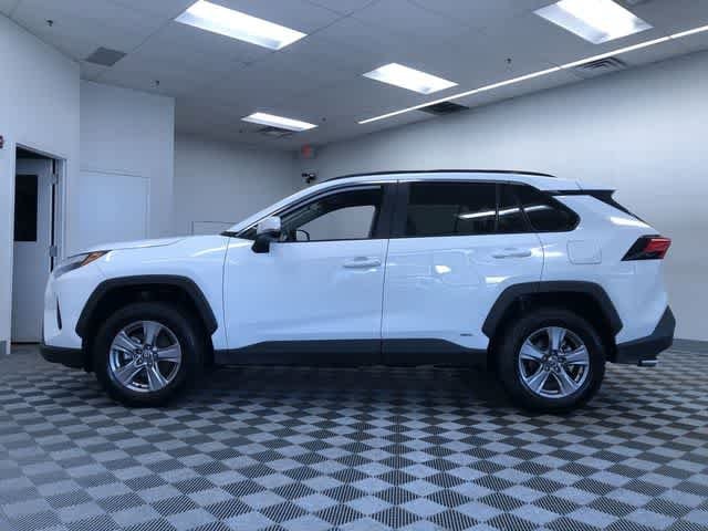Thumbnail: 2025 Toyota RAV4 - 11
