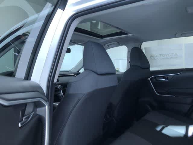 Thumbnail: 2025 Toyota RAV4 - 11