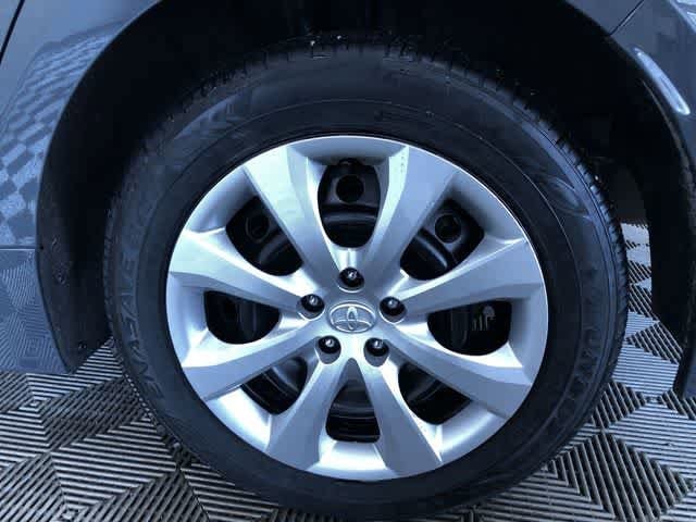 Thumbnail: 2025 Toyota Corolla - 15