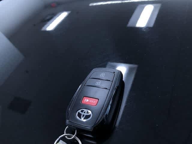 Thumbnail: 2025 Toyota Tacoma - 25